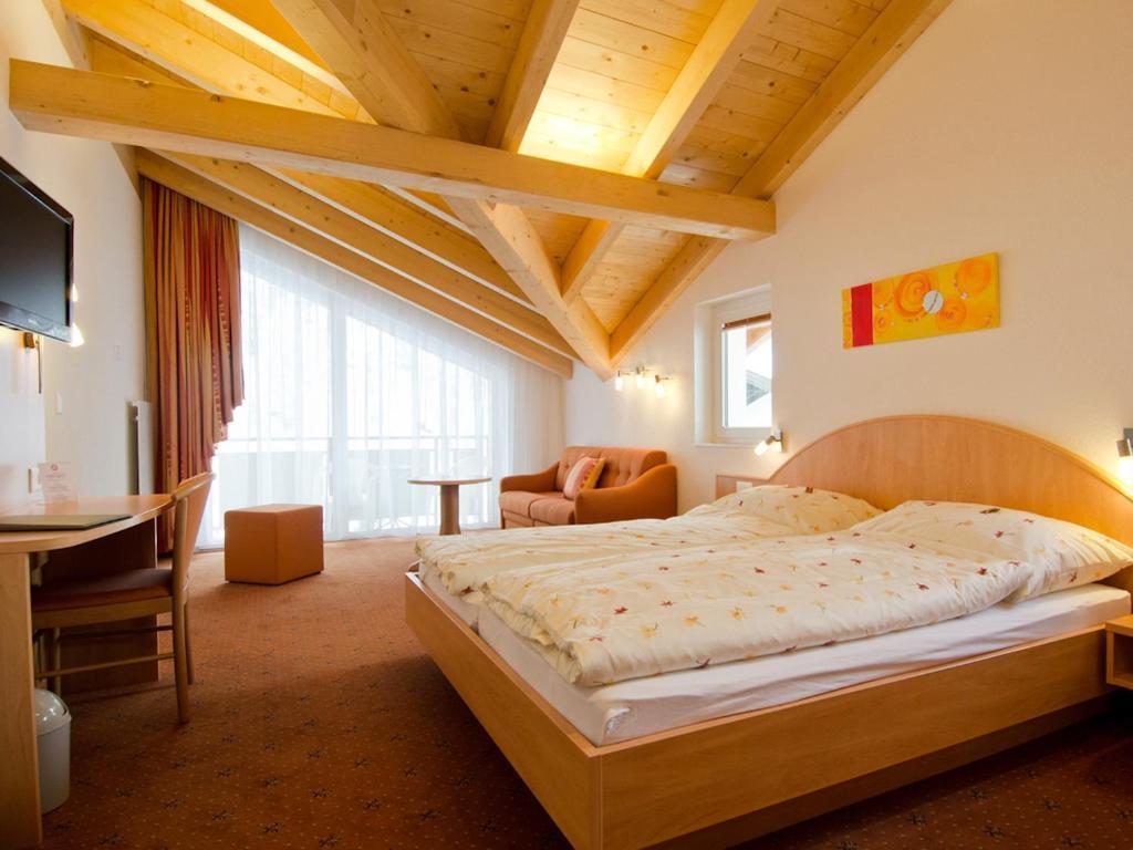 Hotel Monte-Moro Saas-Almagell Habitación foto